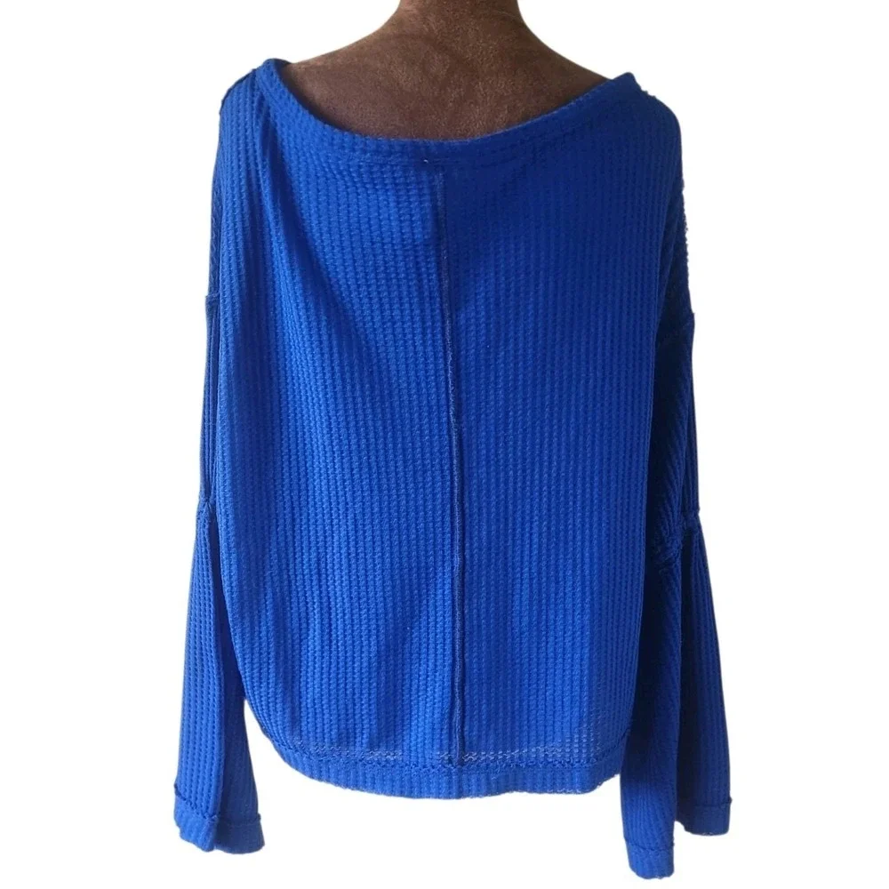 NWT Free People We‎ The Free Blue Waffle Knit Bell Sleeve Top Size XS Relaxed